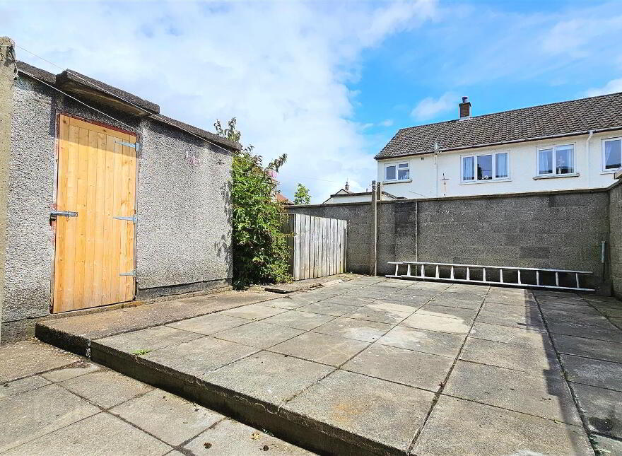49 The Hollies, Carrickfergus, BT38 8HA