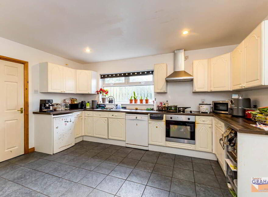 Wesley Terrace, Low Road, Lisburn, BT27 4TJ