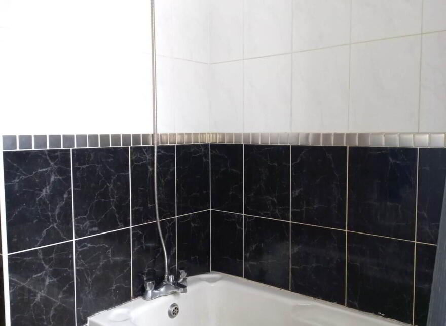 Wesley Terrace, Low Road, Lisburn, BT27 4TJ