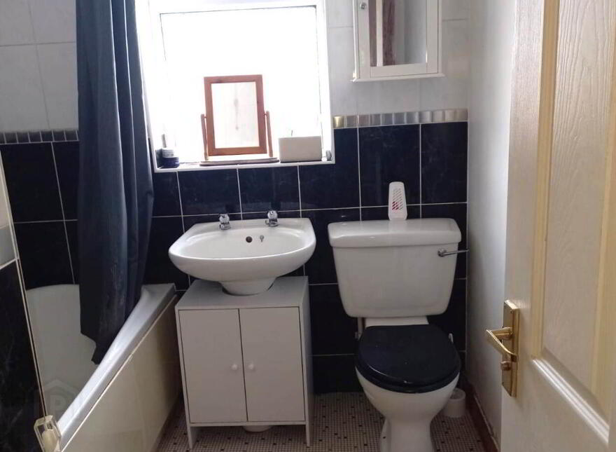 Wesley Terrace, Low Road, Lisburn, BT27 4TJ