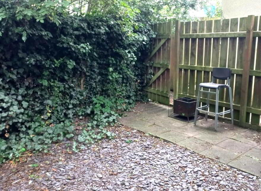 Wesley Terrace, Low Road, Lisburn, BT27 4TJ