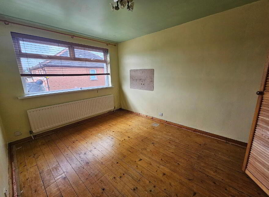 22 Dixon Road, Bangor, BT19 6AU
