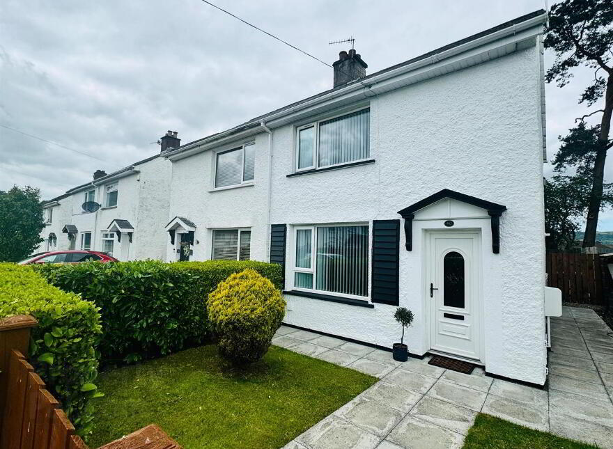 40 Fernagh Road, Whiteabbey, Newtownabbey, BT37 0BE photo
