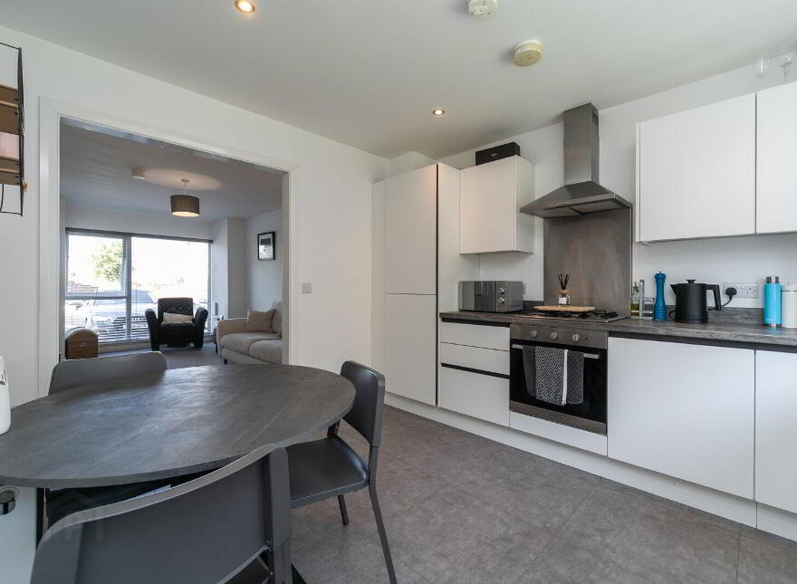 10 Park Avenue Heights, Belfast, BT4 1SH