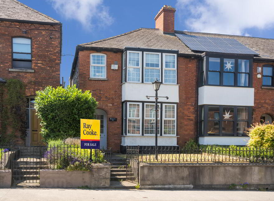 82 Botanic Road, Glasnevin, Dublin, D09 photo