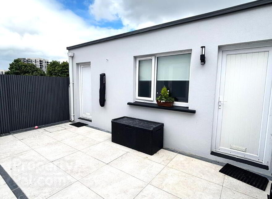 Ashington Crescent, Navan Road, Dublin, D07 photo
