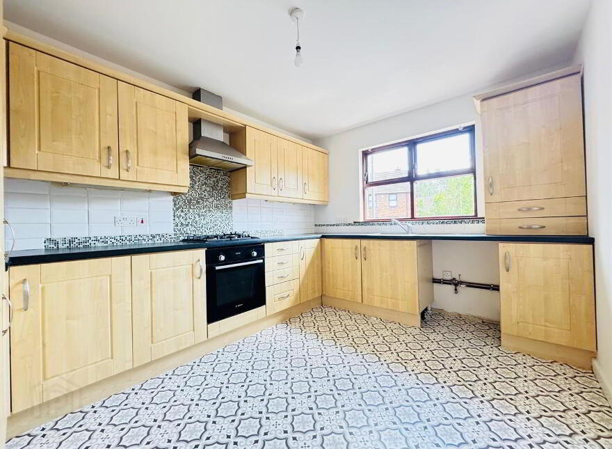 9 The Poplars, Mallusk, Newtownabbey, BT36 4QP