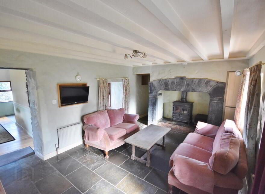 Knockaunbrack, Listowel