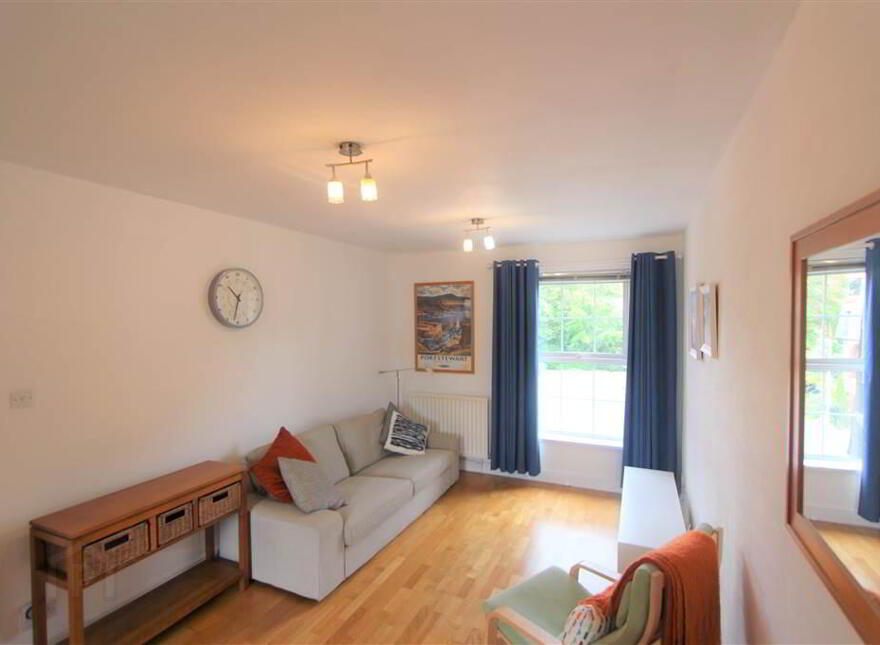 5c Windsor Close, Windsor Park, Belfast, BT9 6FG
