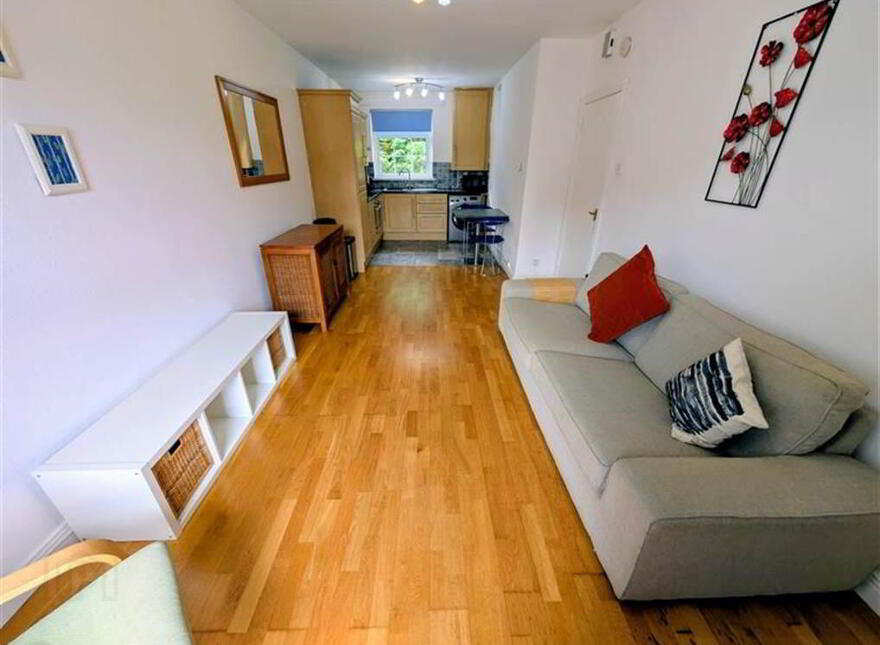 5c Windsor Close, Windsor Park, Belfast, BT9 6FG