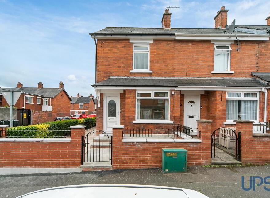 52 Clowney Street, Belfast, BT12 7LZ photo