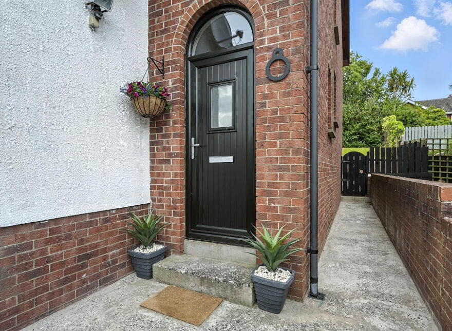 8 Riverside Avenue, Bangor, BT20 4RX