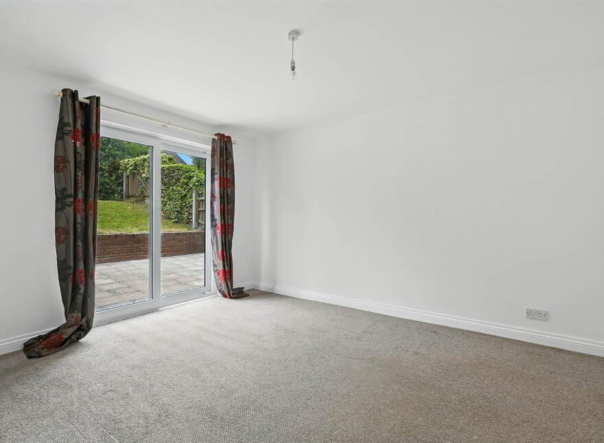 8 Riverside Avenue, Bangor, BT20 4RX