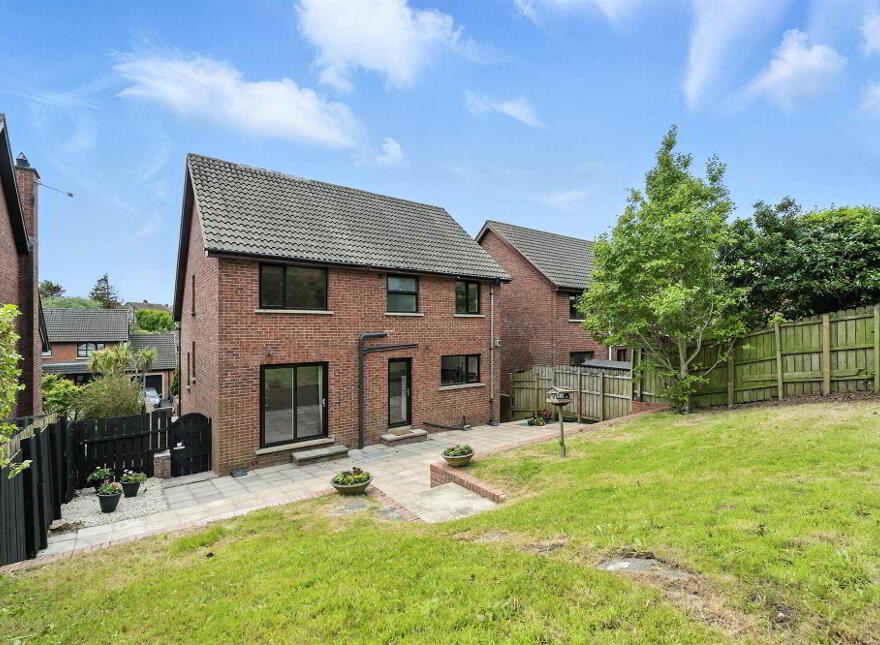 8 Riverside Avenue, Bangor, BT20 4RX