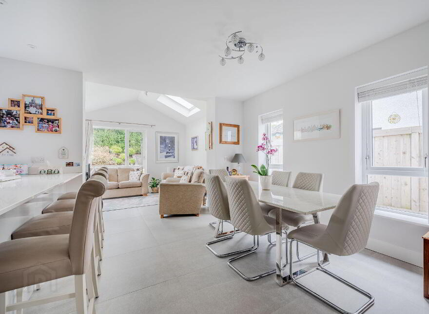 124b Crawfordsburn Road, Bangor, BT19 1BU