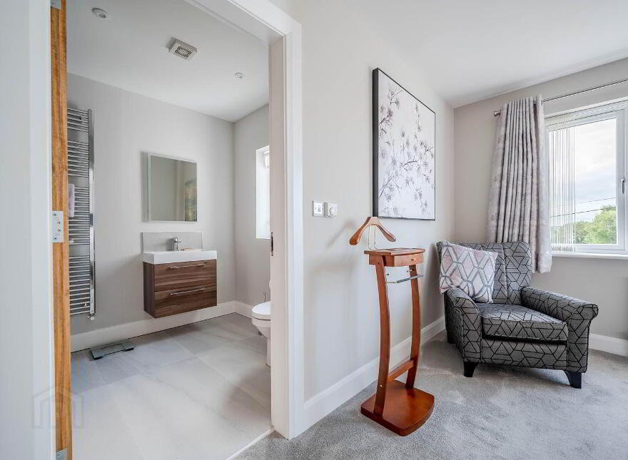 124b Crawfordsburn Road, Bangor, BT19 1BU