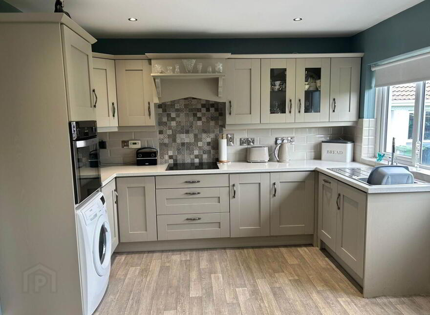 61 Glenwood Gardens, Enniskillen, BT74 7NA