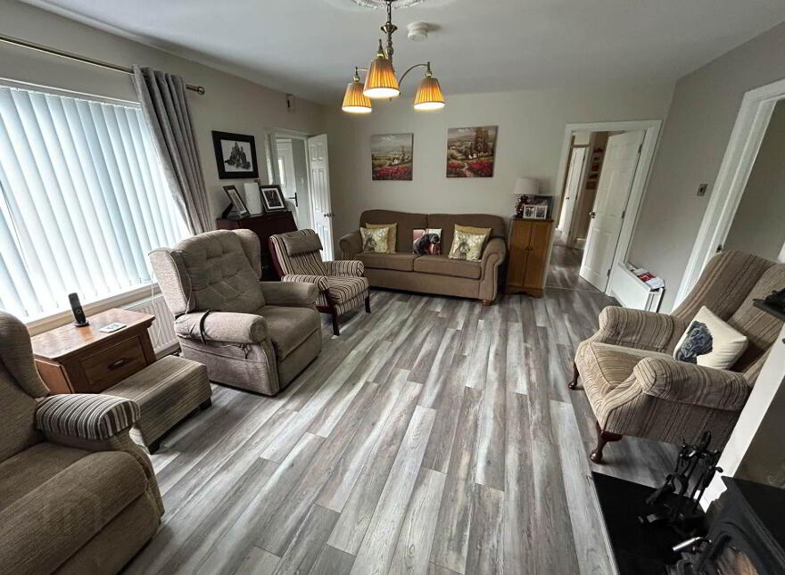 61 Glenwood Gardens, Enniskillen, BT74 7NA
