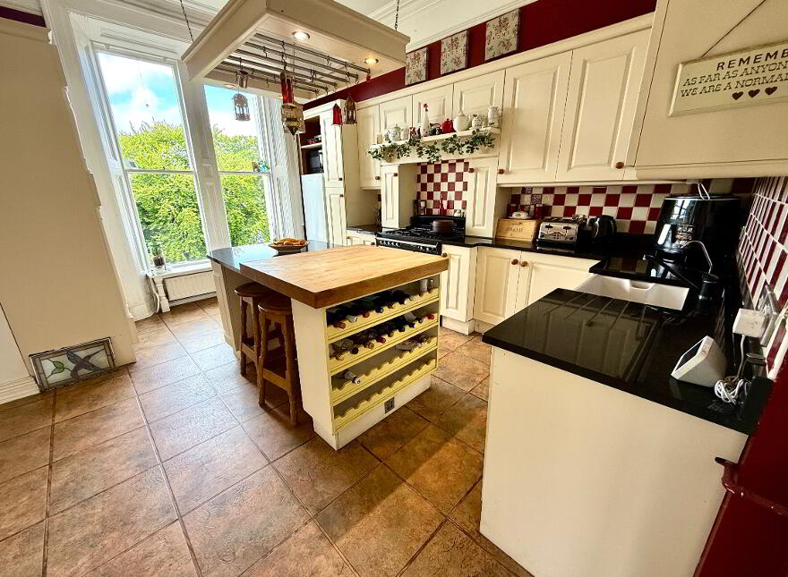 7 Victoria Park, Waterside, Derry, BT47 2AD
