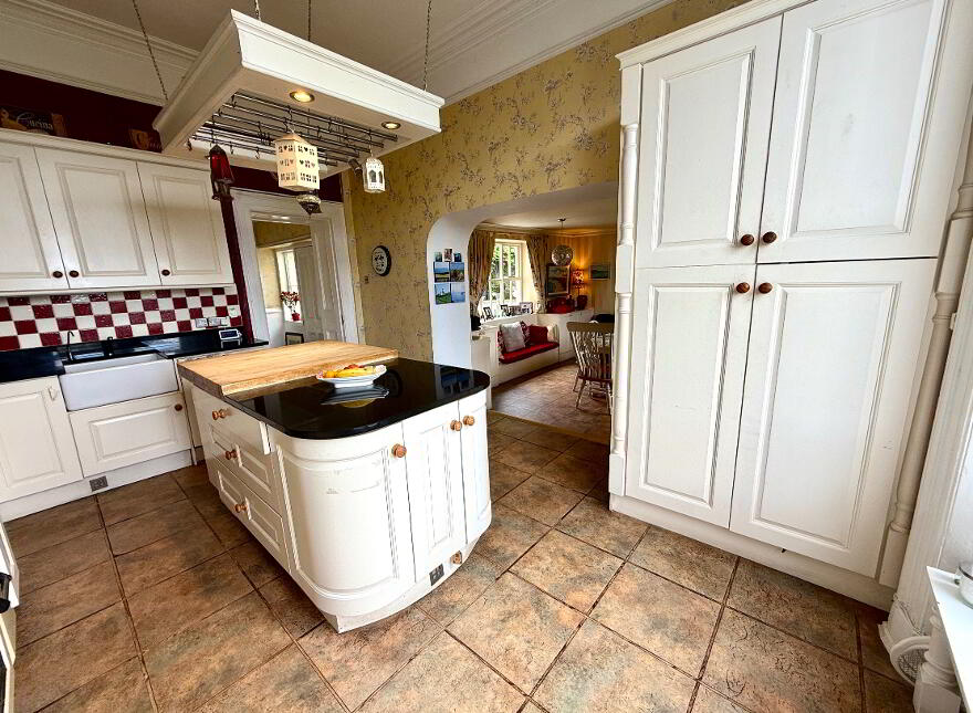 7 Victoria Park, Waterside, Derry, BT47 2AD