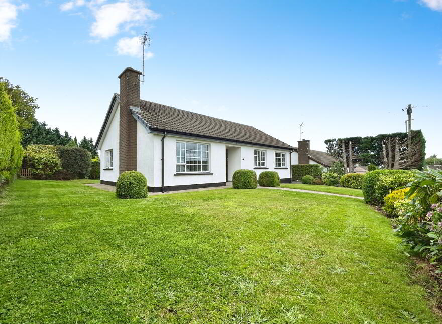 4 Parkmore, Magherafelt, BT45 6EZ photo