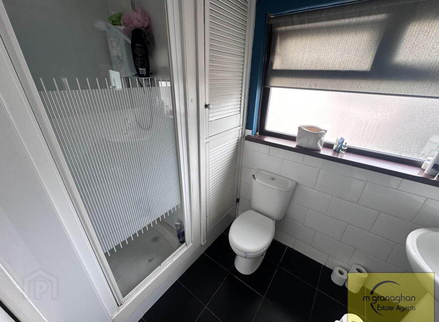 20 Riverdale Park North, Andersonstown Road, Belfast, BT11 9DL