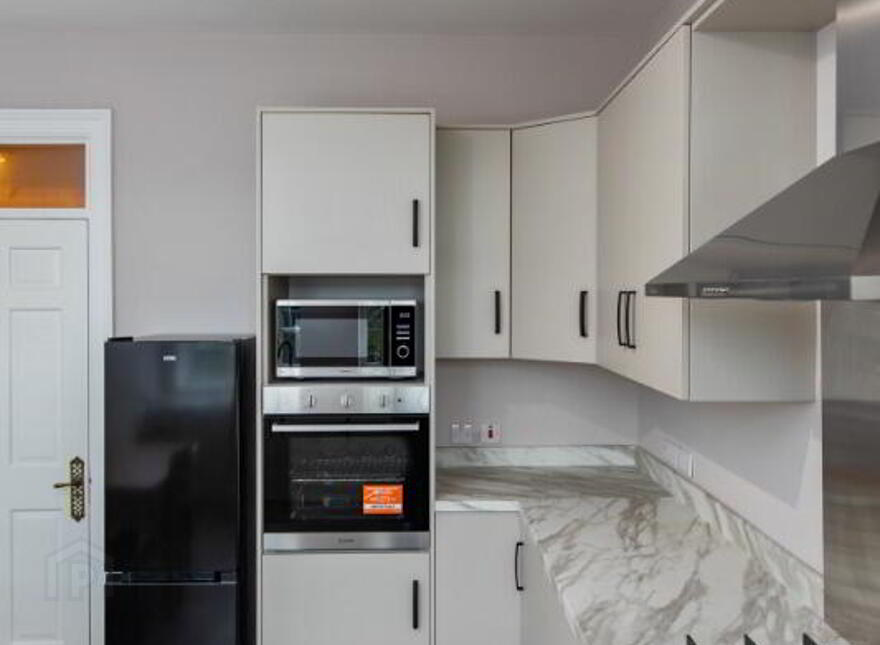 26 Thornhill Malone, Belfast, BT9 6SP
