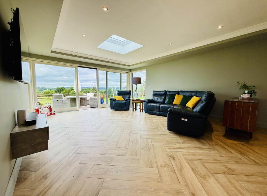 Gortagullane, Muckross, Killarney, V93W7P0
