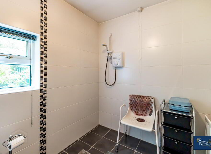 40 Hampton Rise, Dromore, BT25 1LX