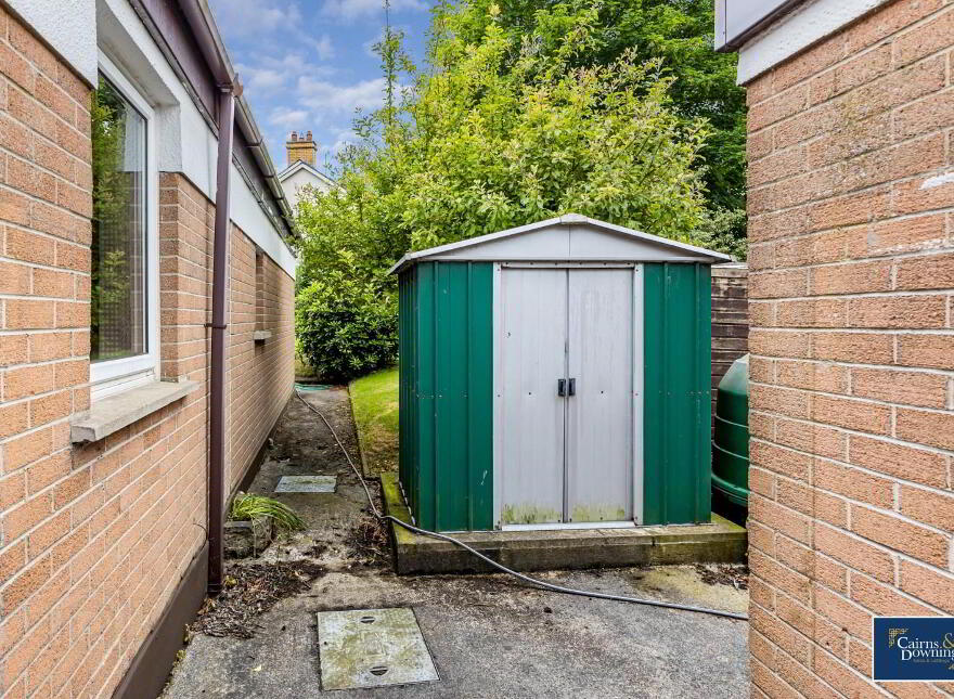 40 Hampton Rise, Dromore, BT25 1LX