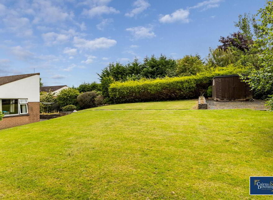40 Hampton Rise, Dromore, BT25 1LX
