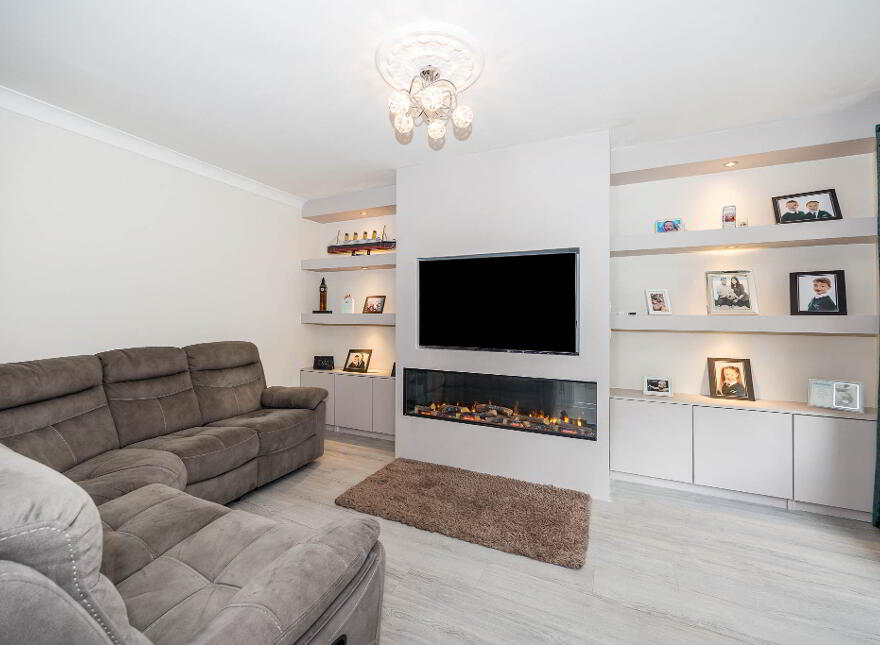 15 The Avenue, Orlynn Park, Lusk, K45CC03