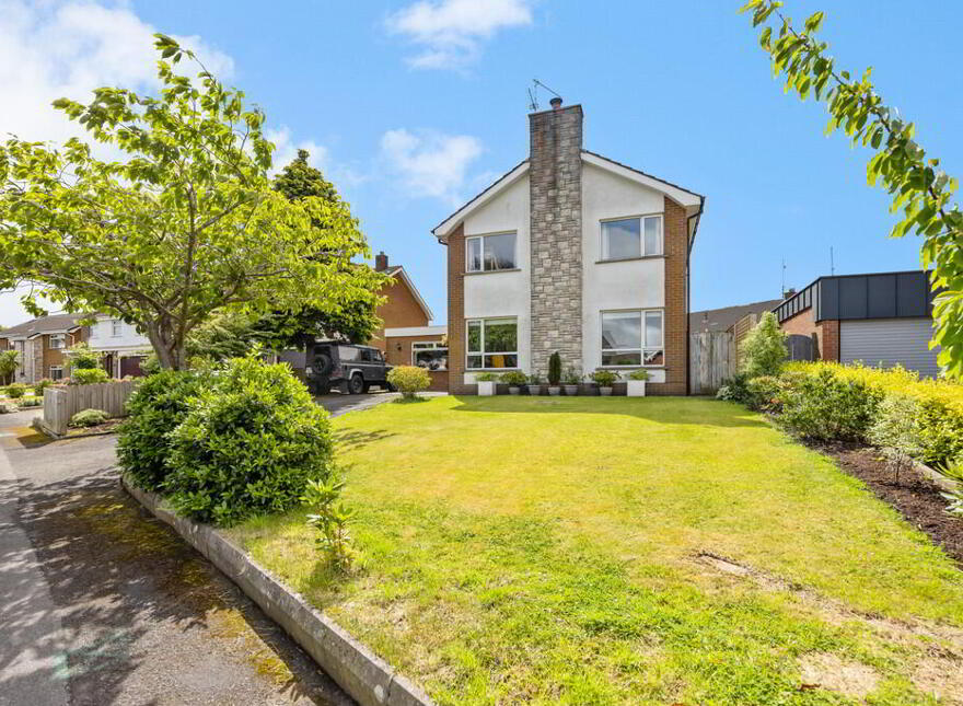 103 Trossachs Drive, Upper Malone Road, Belfast, BT10 0HU