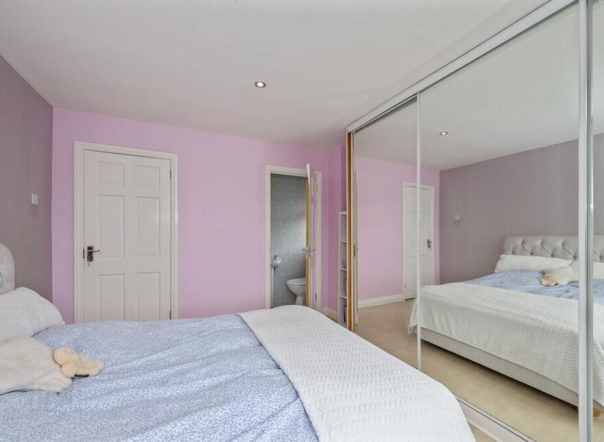 103 Trossachs Drive, Upper Malone Road, Belfast, BT10 0HU