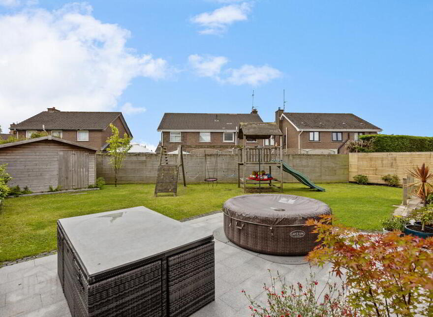 103 Trossachs Drive, Upper Malone Road, Belfast, BT10 0HU