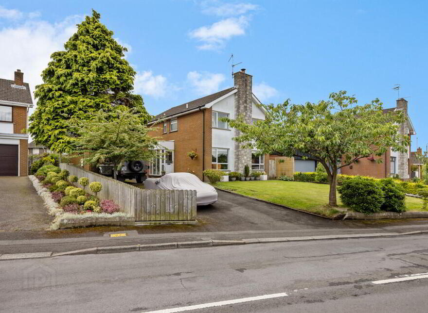 103 Trossachs Drive, Upper Malone Road, Belfast, BT10 0HU