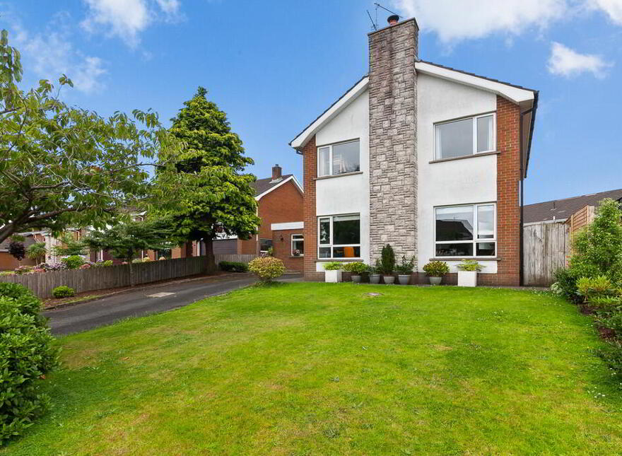 103 Trossachs Drive, Upper Malone Road, Belfast, BT10 0HU