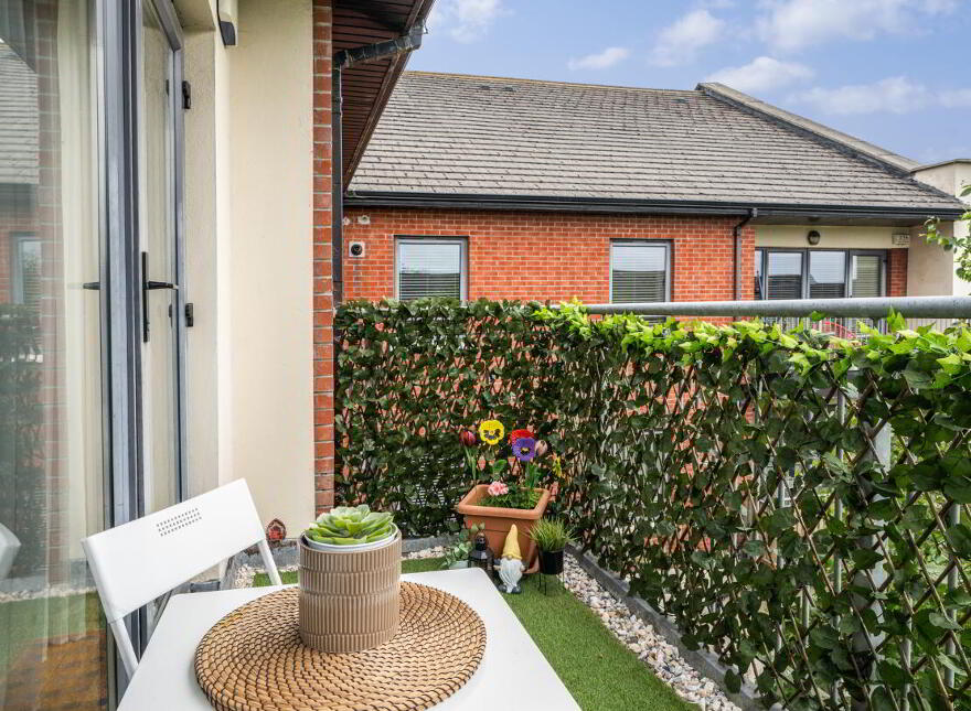 12 Rosse Court Hall, Lucan, K78FK10