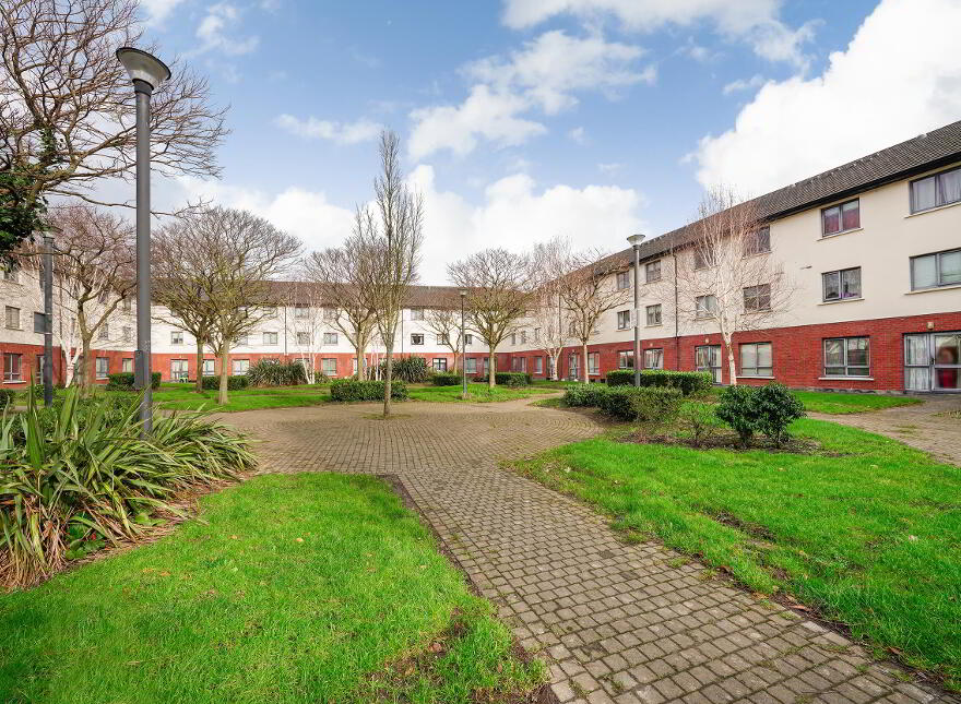 12 Rosse Court Hall, Lucan, K78FK10
