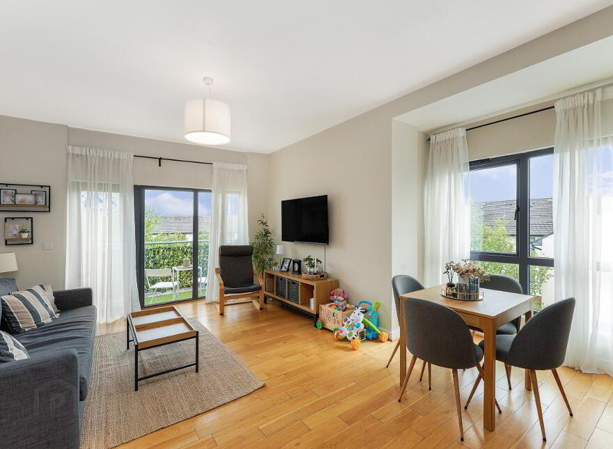 12 Rosse Court Hall, Lucan, K78FK10