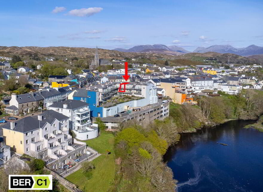23 Harbour View, Market Square, Clifden, H71VK06 photo