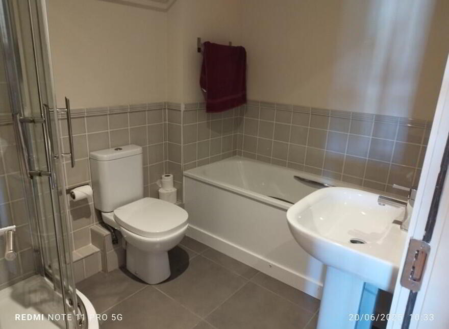 23 Harbour View, Market Square, Clifden, H71VK06