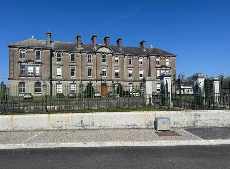 Cathedral Street, Ballaghaderreen, F45YE62