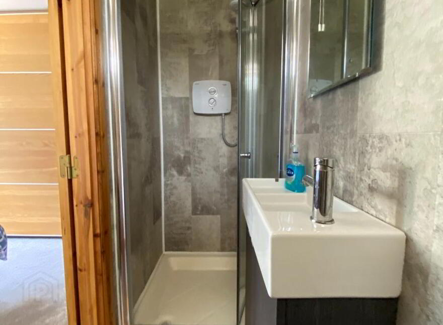 10 Deerpark View, Baltinglass, W91NC44