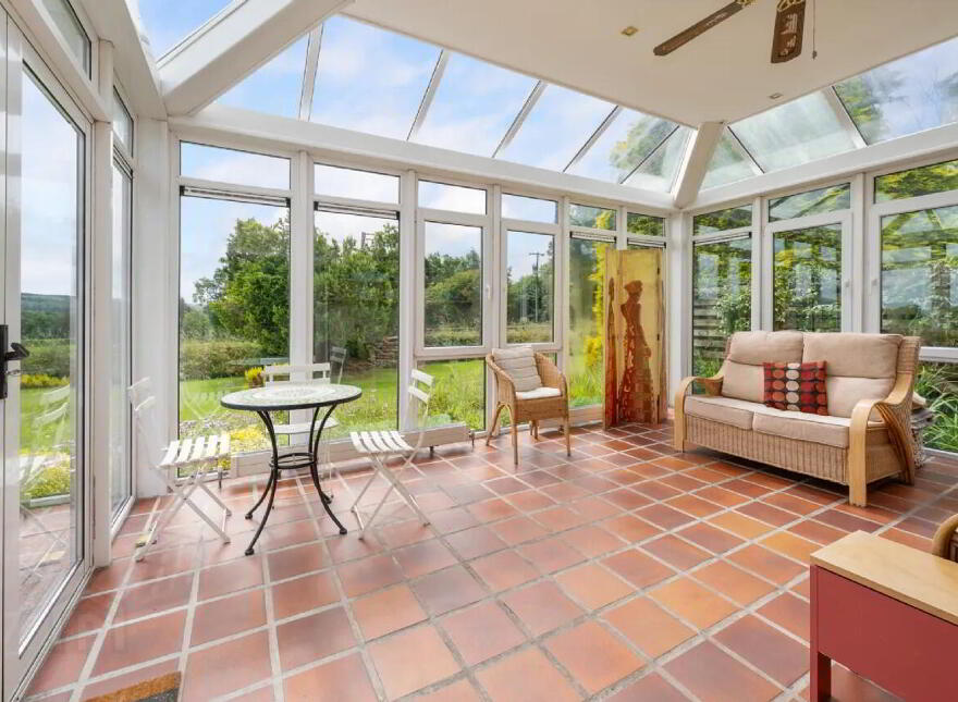 Castlehyde, East, Fermoy, P61Y924