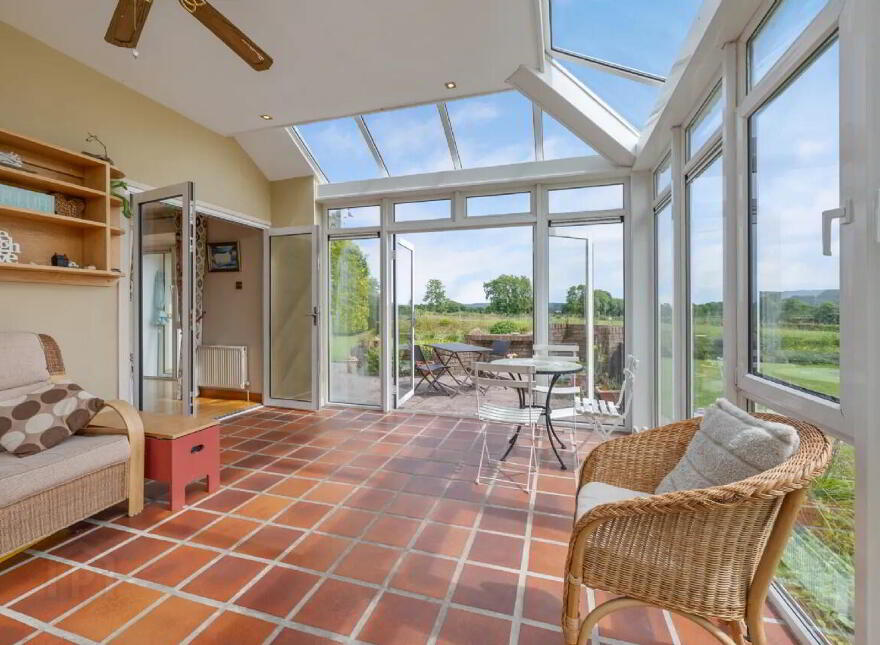 Castlehyde, East, Fermoy, P61Y924