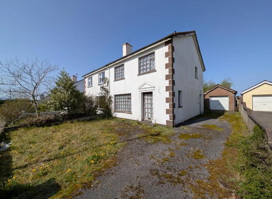 8 Gorse Grove, Foxford, F26PP82 photo