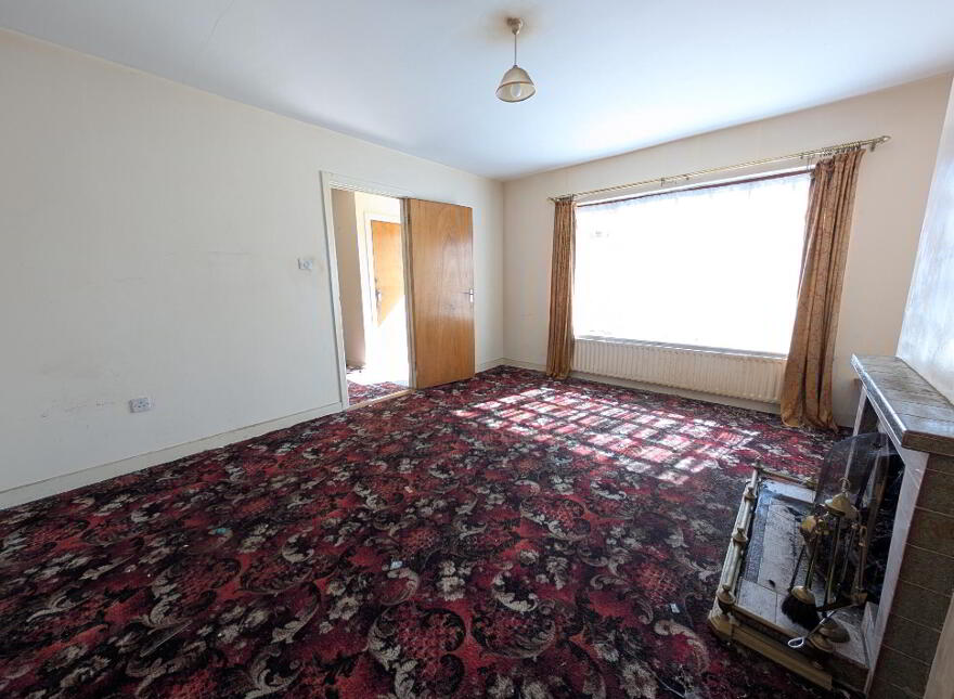 8 Gorse Grove, Foxford, F26PP82