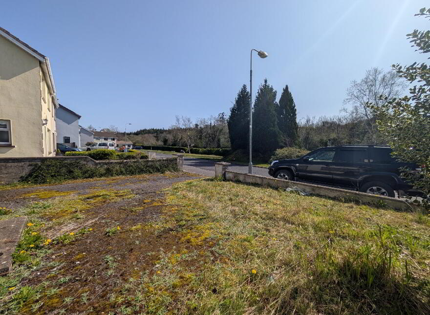 8 Gorse Grove, Foxford, F26PP82
