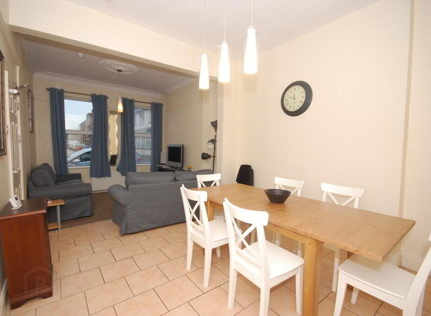 7 Ulsterville Place, Lisburn Road, Belfast, BT9 7BH